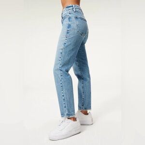 Good American Good Vintage Straight Leg Jean